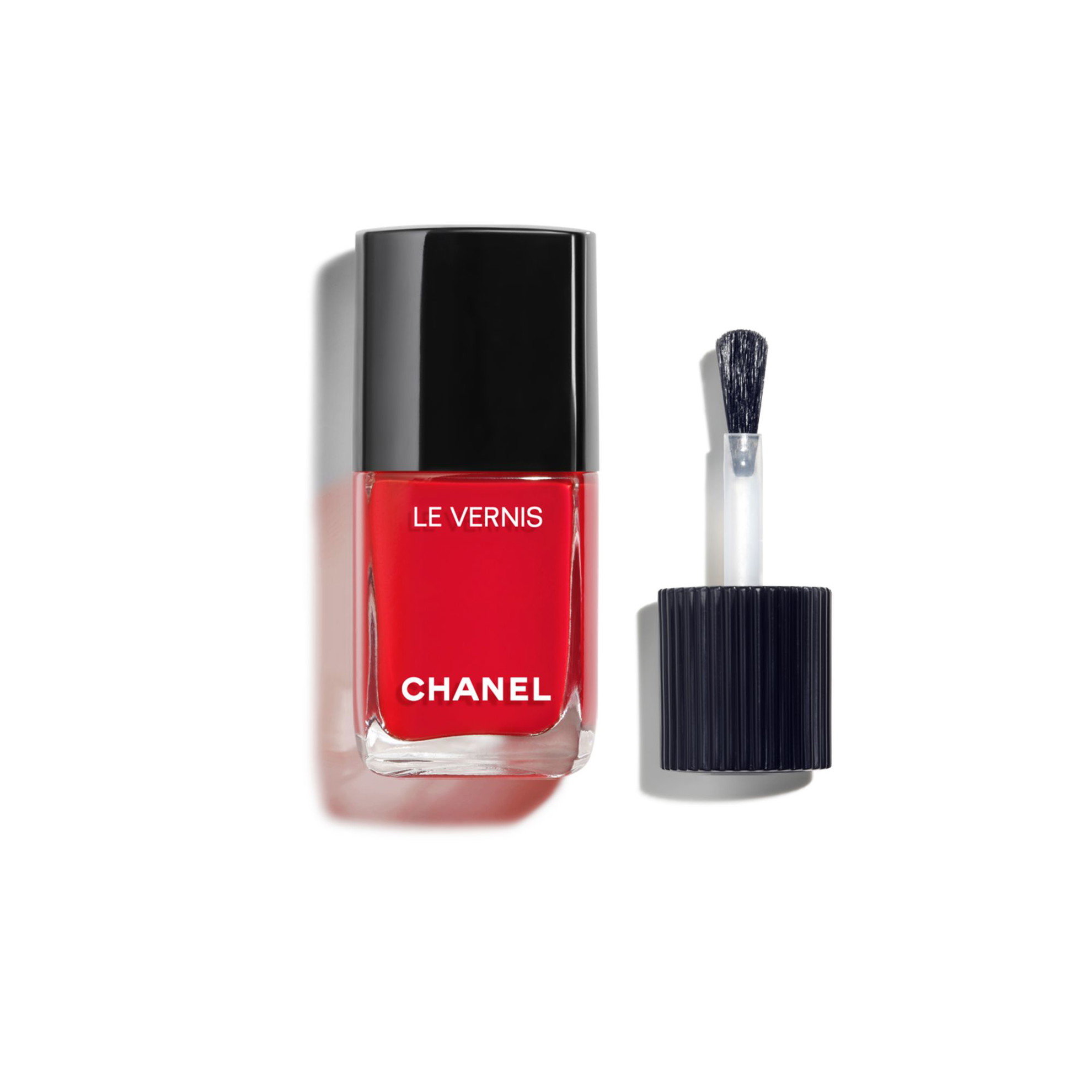LE VERNIS