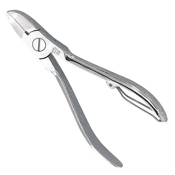 Nail nippers