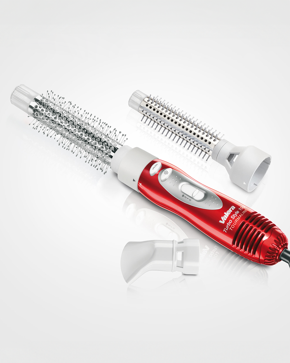Brosses à air chaud et sèche-cheveux